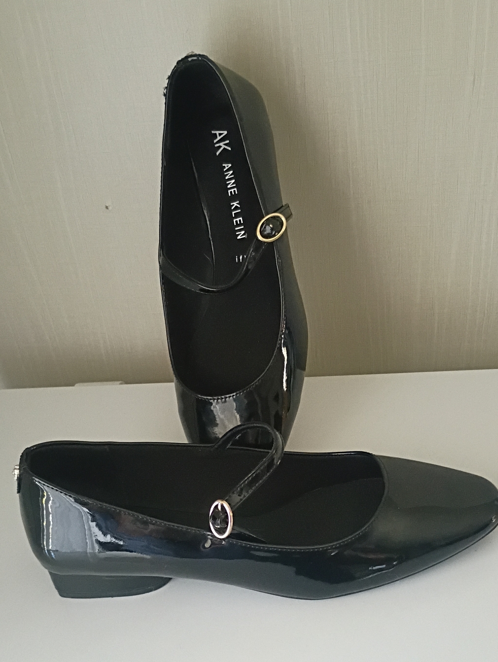 Ballet Anne Klein Black Patent Leather Mary Jane Flats LV Look Alikes